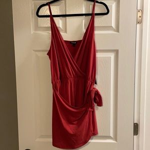 EXPRESS- red, flowy romper